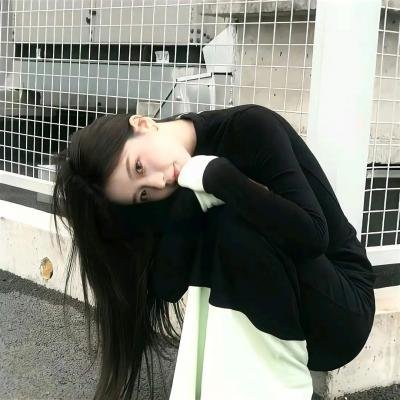 宠物粉红鹅卵石